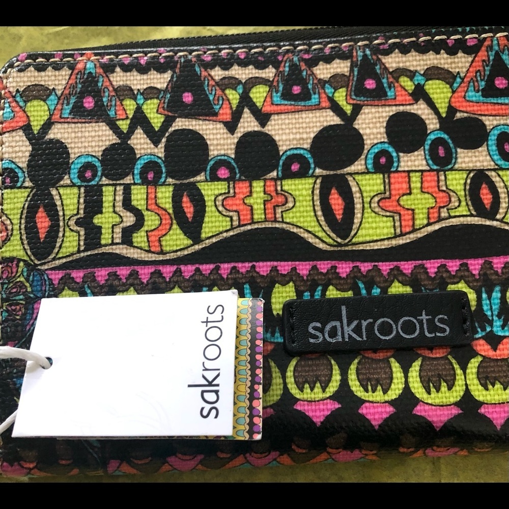NWT Sakroots Multicolored Wallet - Picture 2 of 4